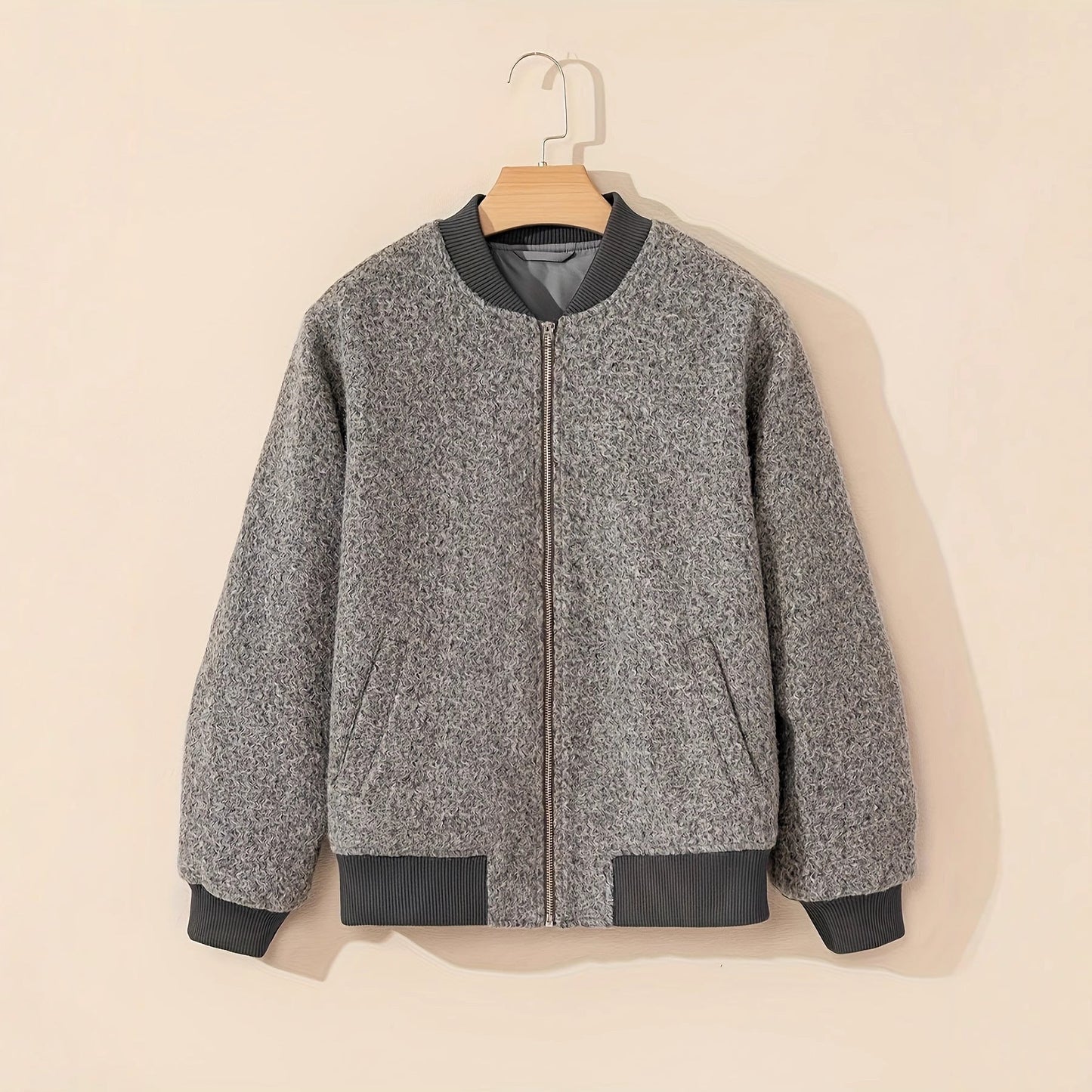 Locker geschnittene Jacke mit Reißverschluss und Strickstoff-Optik