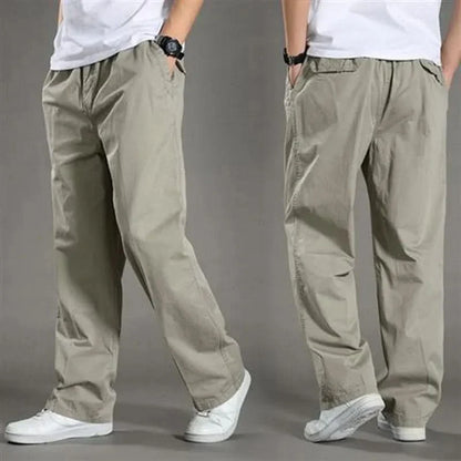 Locker geschnittene Hose mit Taschen und Kordelzug