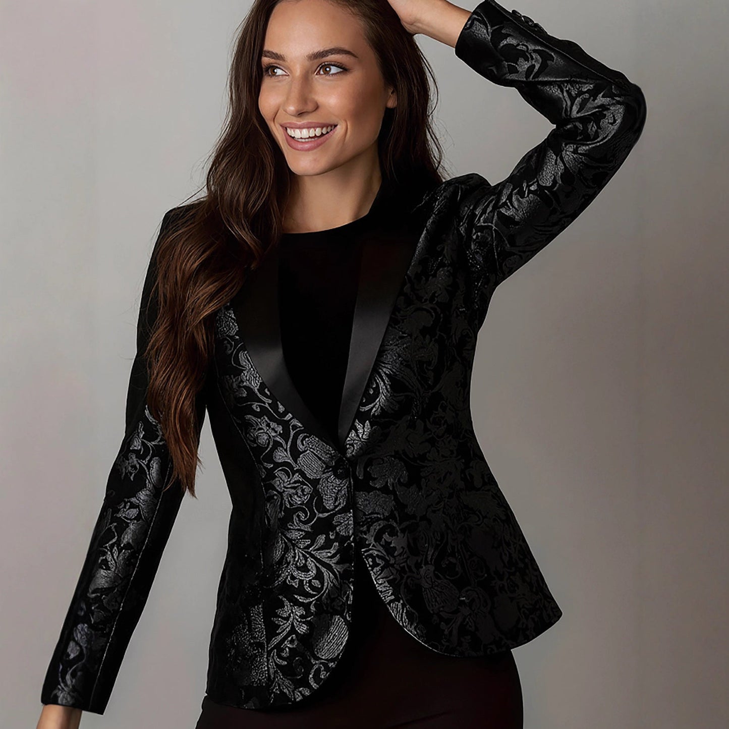 Taillierter Blazer mit floraler Prägung und Reverskragen