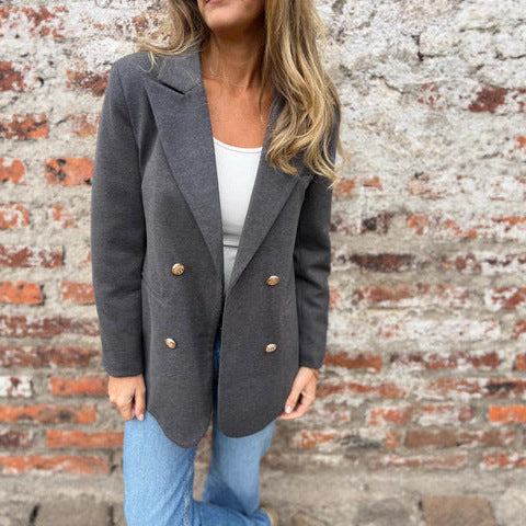 Gerader Blazer mit Reverskragen und Doppelknopfreihe