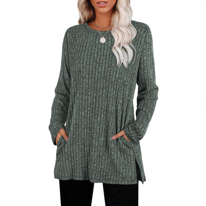 Lockerer Pullover aus geripptem Strickstoff mit Taschen