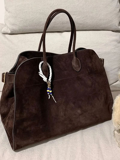Große Handtasche mit Henkeln und Struktur-Oberfläche