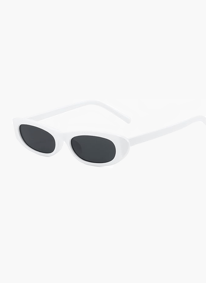 Sonnenbrille mit ovalen Gläsern und schmalem Rahmen